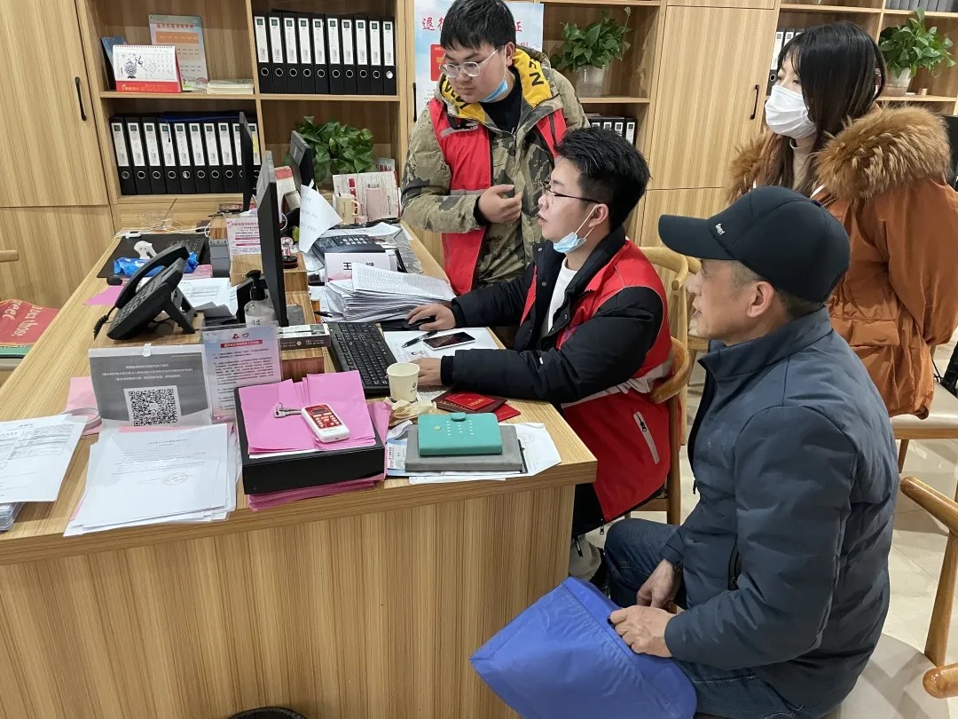 上城区闸弄口街道蓝天社区全面启动退役军人优待证申领工作